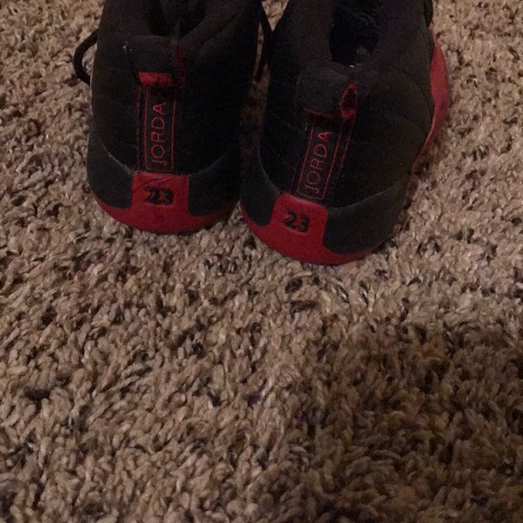 Like new Jordan flu game 12’s - Picture 3 of 4